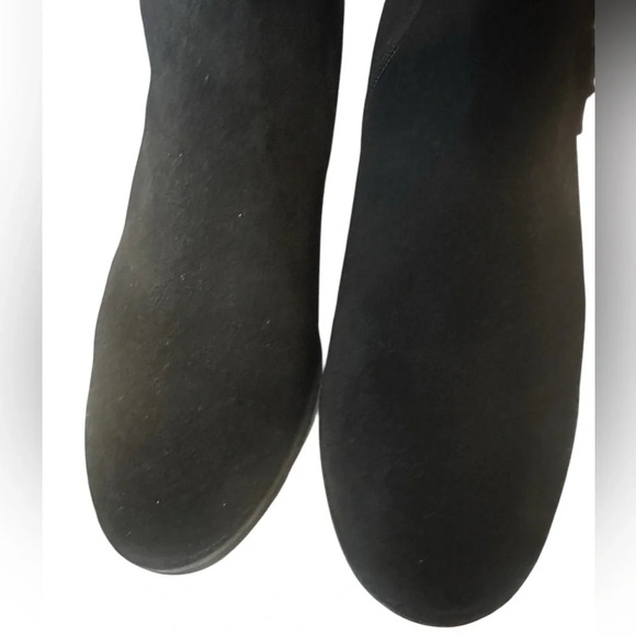 Anne Klein Black Winter Boots for Ultimate Comfort - Picture 4 of 5